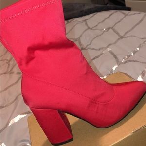 all red sock boot heels